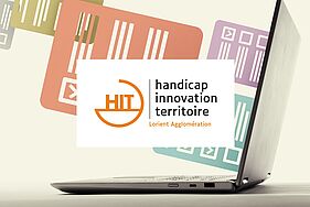 Le visuel présente illustre un ordinateur avec des formulaires de différentes couleurs - Agrandir l'image, fenêtre modale